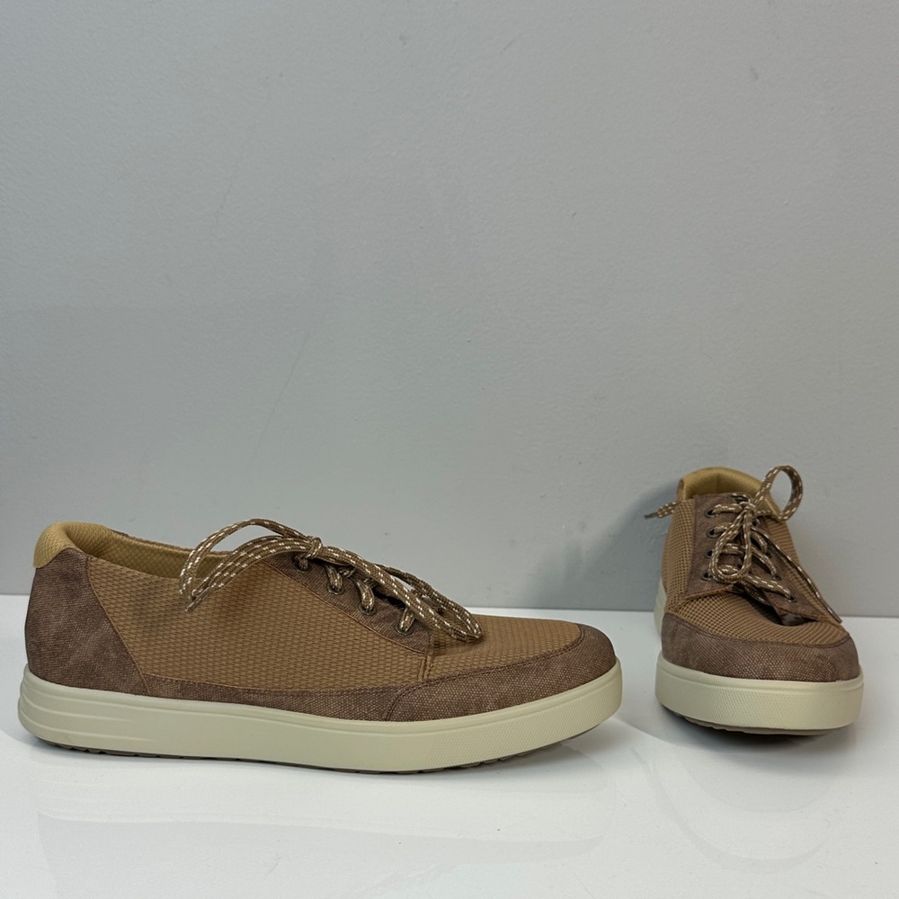 Traq by Alegria Copacetic Tan Walking Lace Up‎ Sneakers Size 40(9.5)